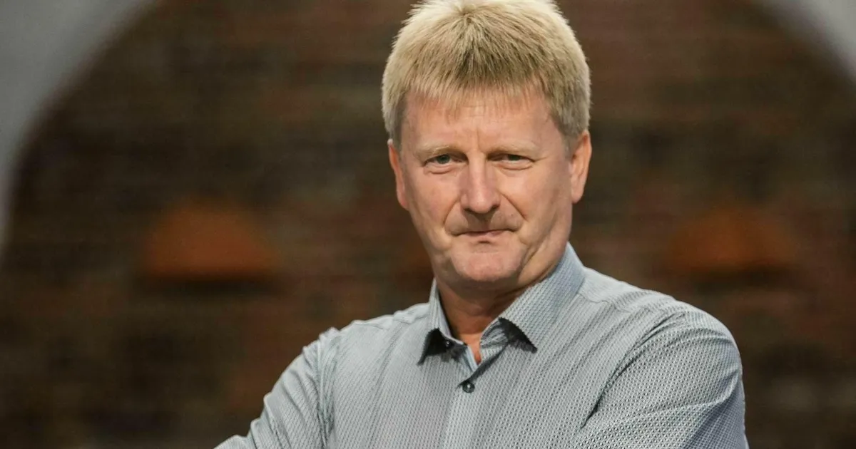 GARRI RAAGMAA ⟩ Ei saa me läbi Lätita. Aga Valgata?