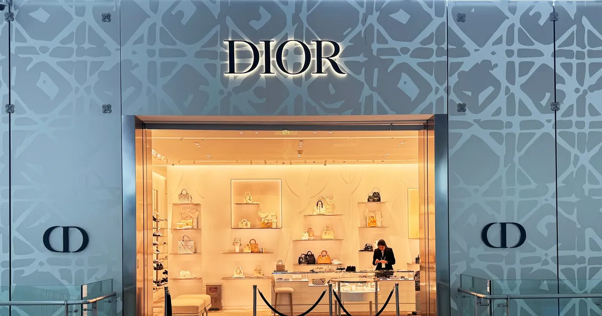 VIDEO ⟩ «Andke mu raha tagasi!» Auto hinnaga Diori advendikalender valmistas ostjale suure pettumuse