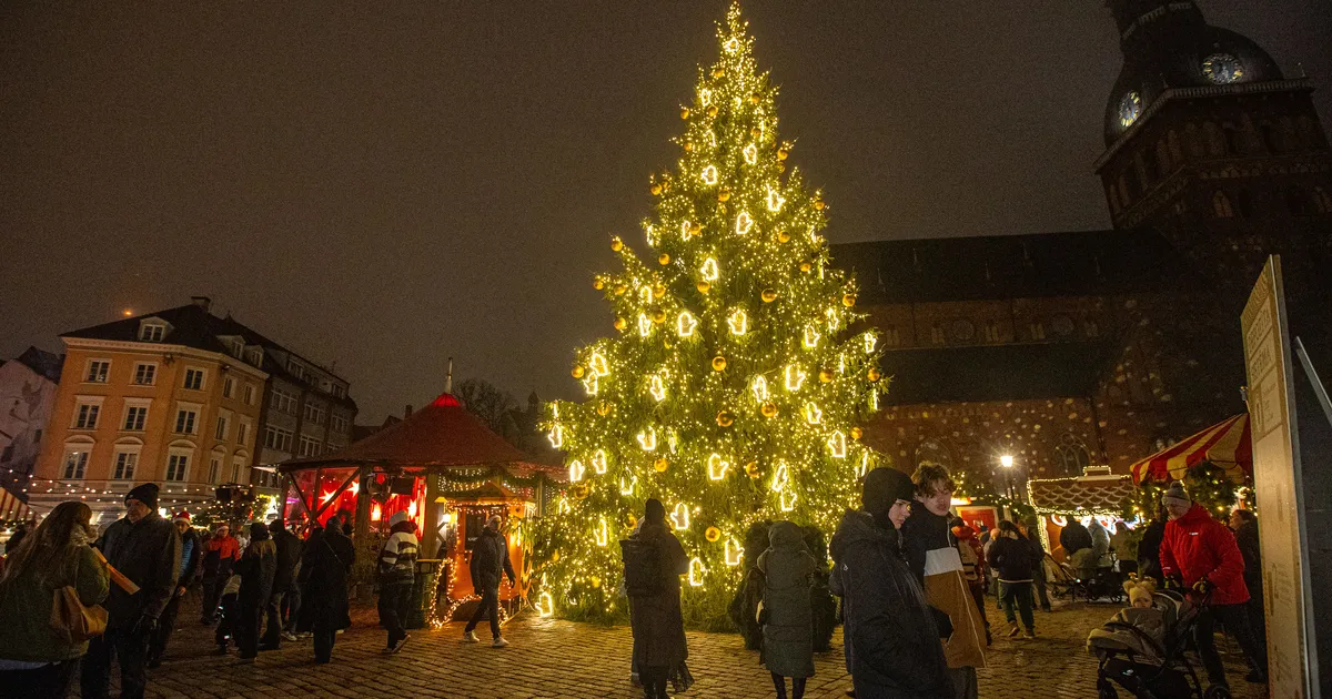 VIDEO JA GALERII ⟩ Soojad istumisnurgad ja lambaaedik. Vaata, millised erinevused on Riia ja Tallinna jõuluturul