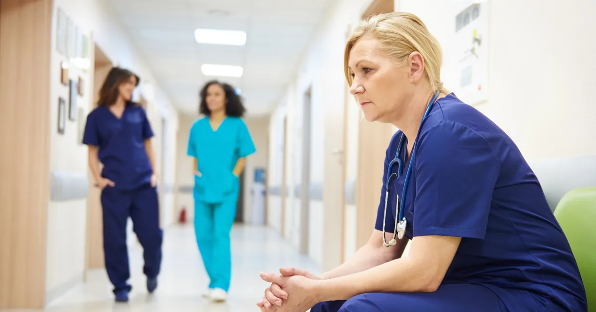 Perearsti nõuandeliini koormus on tõusnud enam kui tuhande kõneni päevas