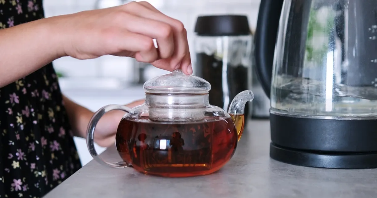 Rangelt keelatud: eksperdid selgitavad, miks ei tohi esimese asjana hommikul teed juua