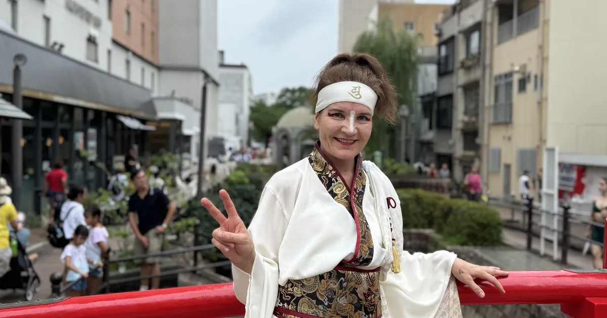 MERIKE VILLARD ⟩ Kuidas tants ja vihm mu elu muutis: unustamatu Yosakoi kogemus Jaapanis