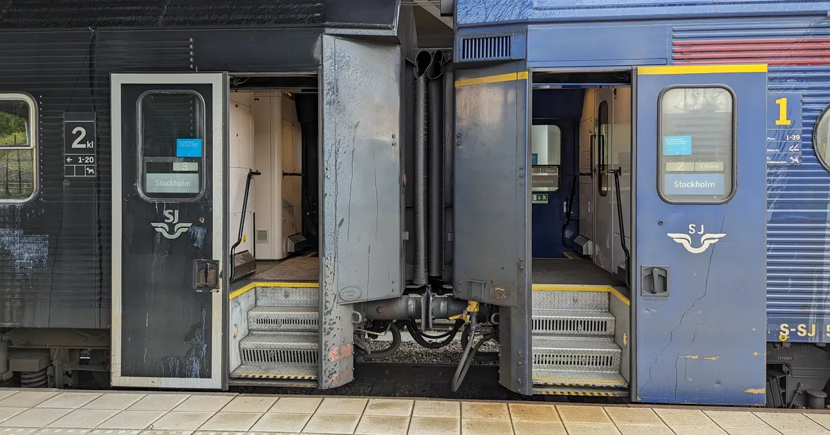 Hädapidurit näppinud purjus «jõuluvana» põhjustas Rootsis rongiseisaku