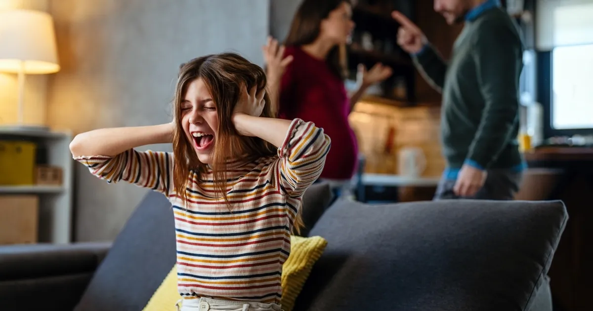 Peamine põhjus, miks vanemad ja lapsed tänapäeval tülli pöörduvad