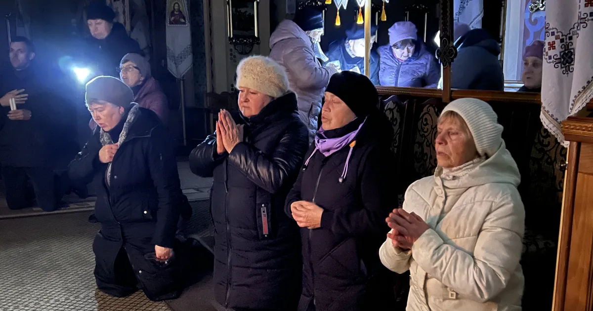 POSTIMEES UKRAINAS ⟩ «Ideaalne ukrainlane on täna see, kes saab sõjas surma»