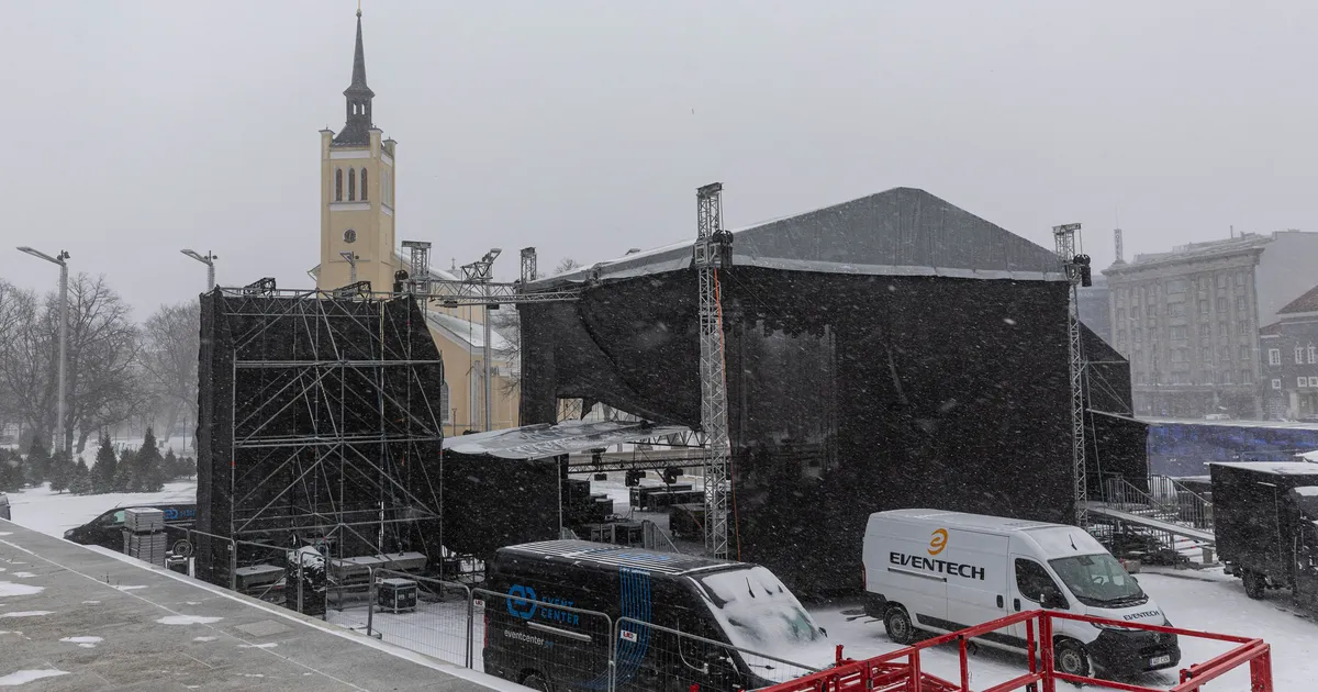 Vabaduse väljakul käivad ettevalmistused suureks aastavahetuspeoks