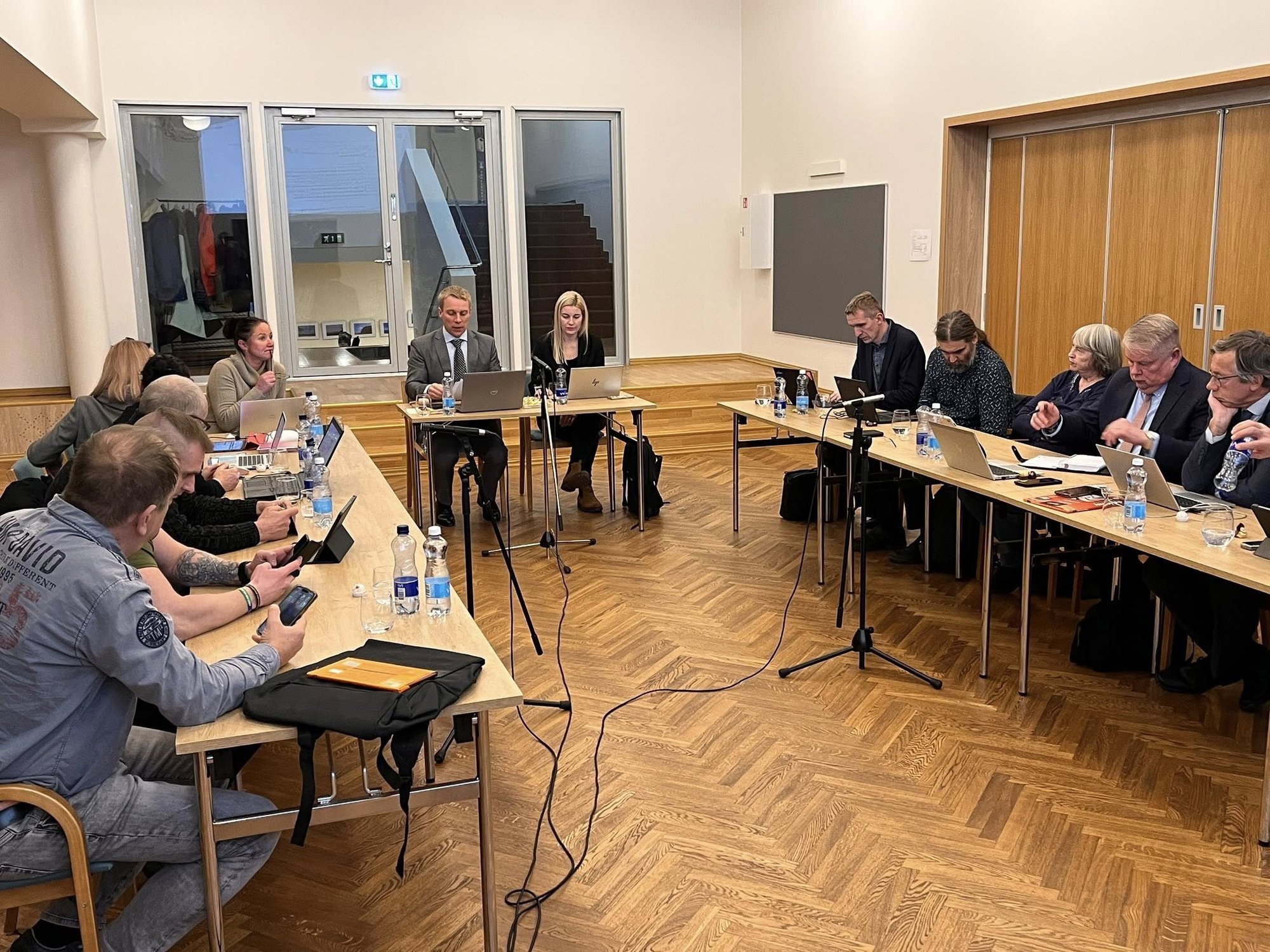 Võimuliitu polegi! Nõo vallas otsitakse vallavanemat töökuulutusega, huvilisi on murdu