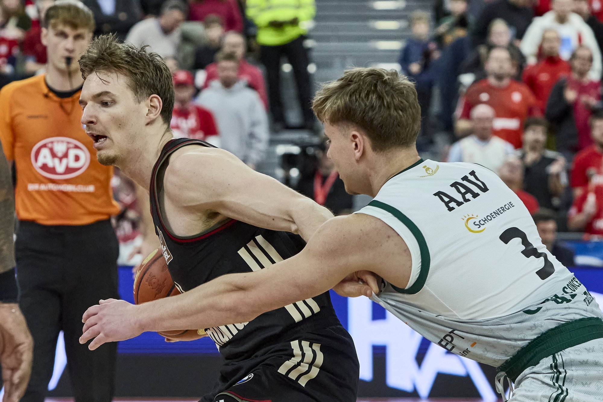 Eesti korvpallilootus Jorke Aav sai Saksamaa kõrgliigas Euroliiga klubi vastu käe valgeks