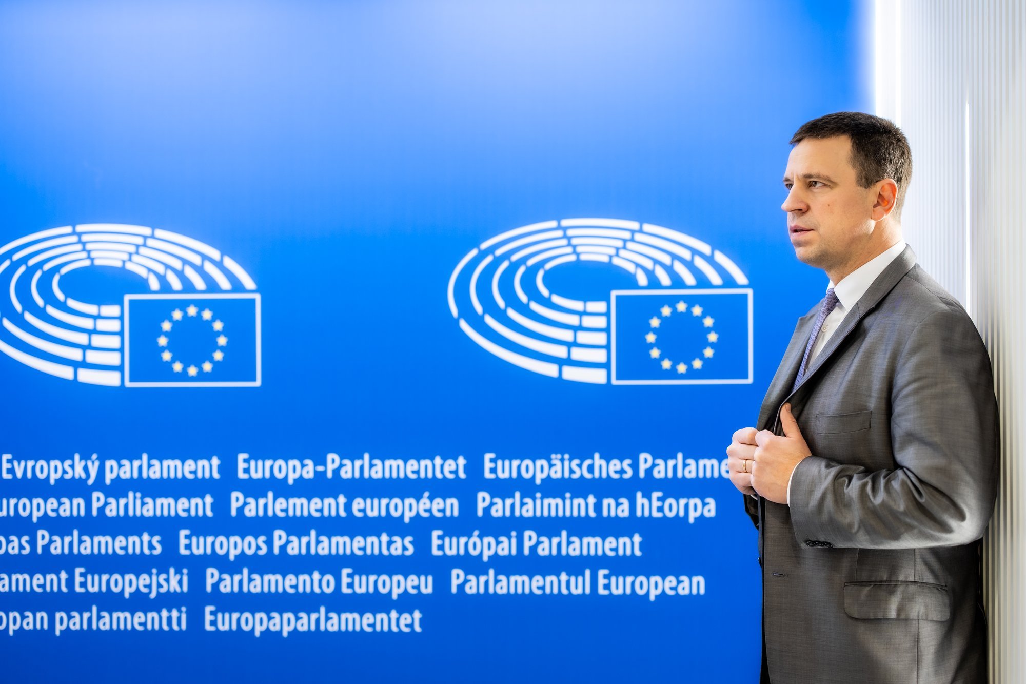 Jüri Ratas: USA enam ei palu, USA nõuab. Paljude Donald Trumpi uue strateegia punktidega saab ainult nõustuda