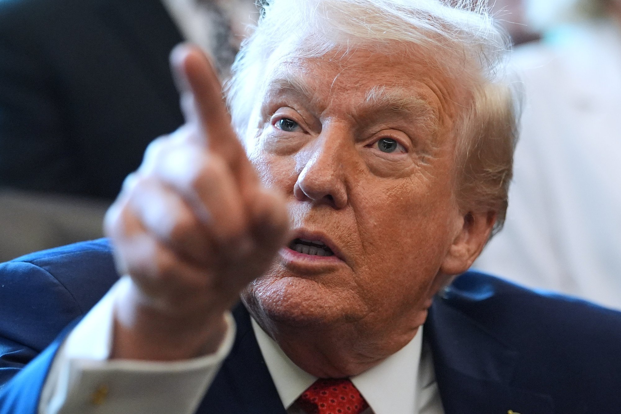 USA-s levib jõudsalt isikukultus. Kennedy keskusest sai Trump-Kennedy keskus