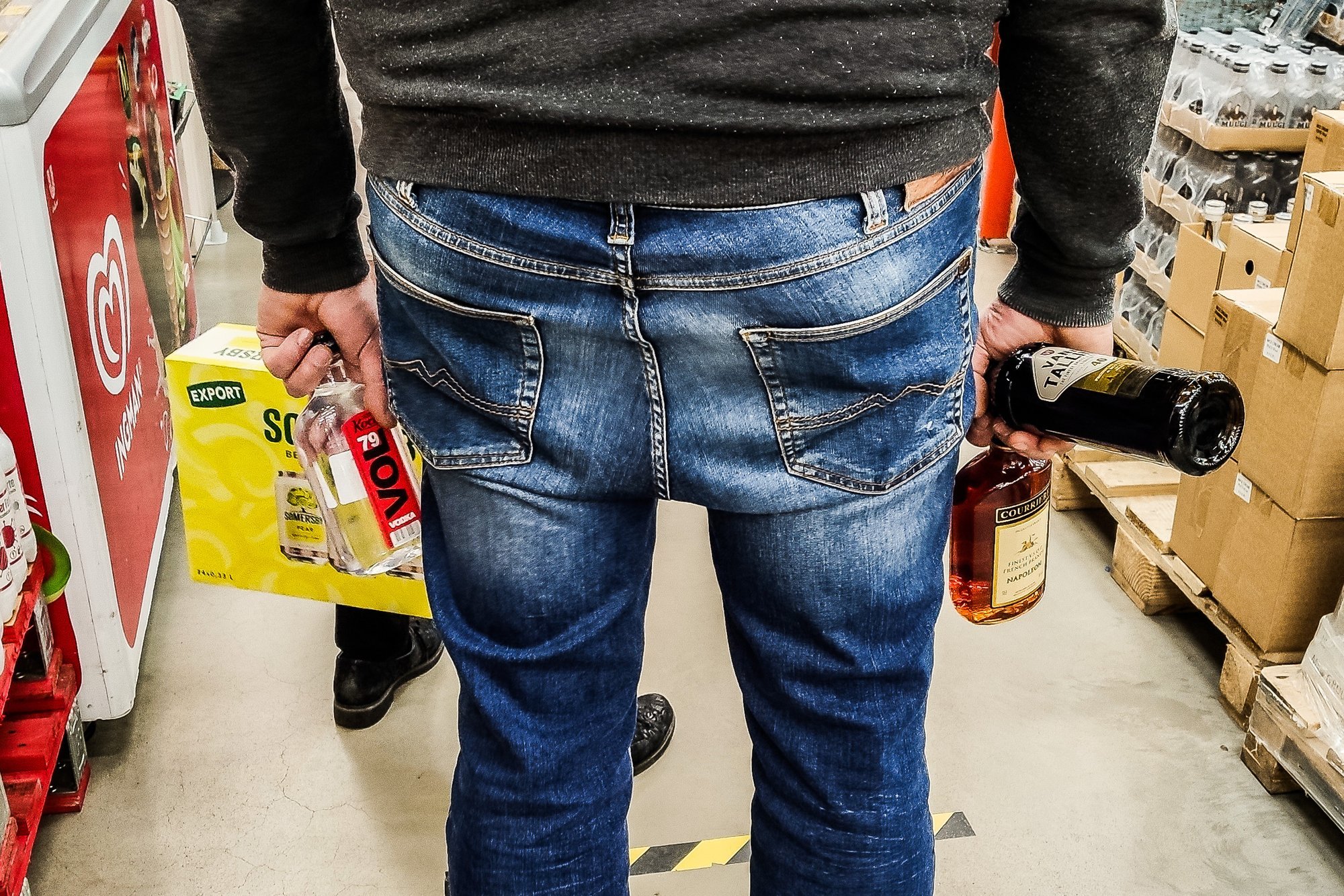 Läti parlament kiitis heaks maksutõusud. Suitsupaki hind kerkib näiteks 7,50 euroni