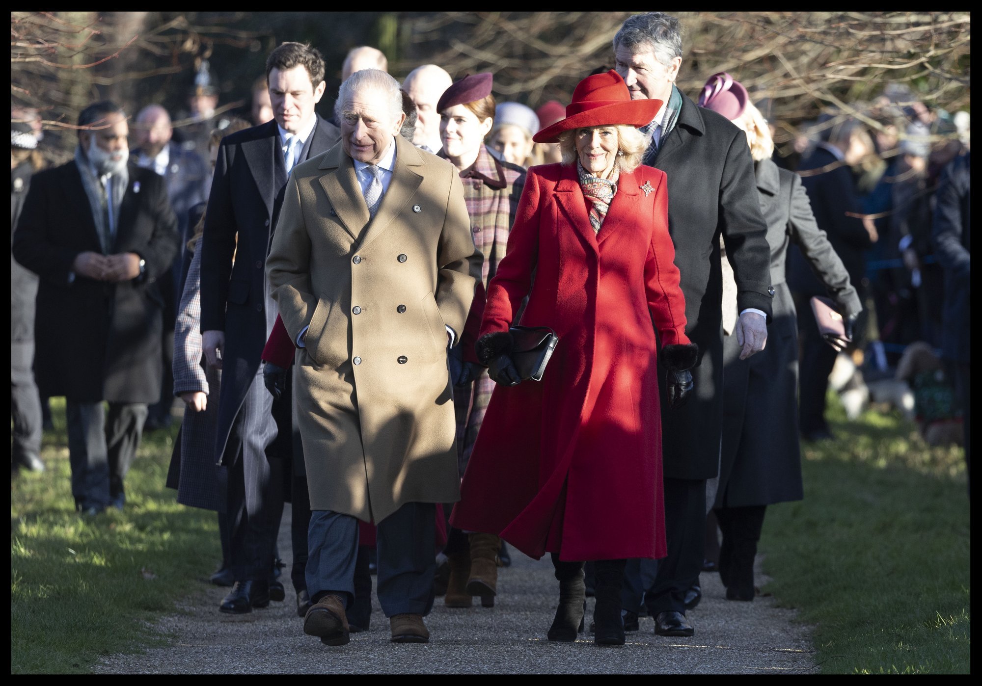 FOTOD | Ühendkuningriigi sinivereliste jõulupühade täht oli prints Louis oma šokolaadimunaga, Andrew ja Sarah polnud oodatud
