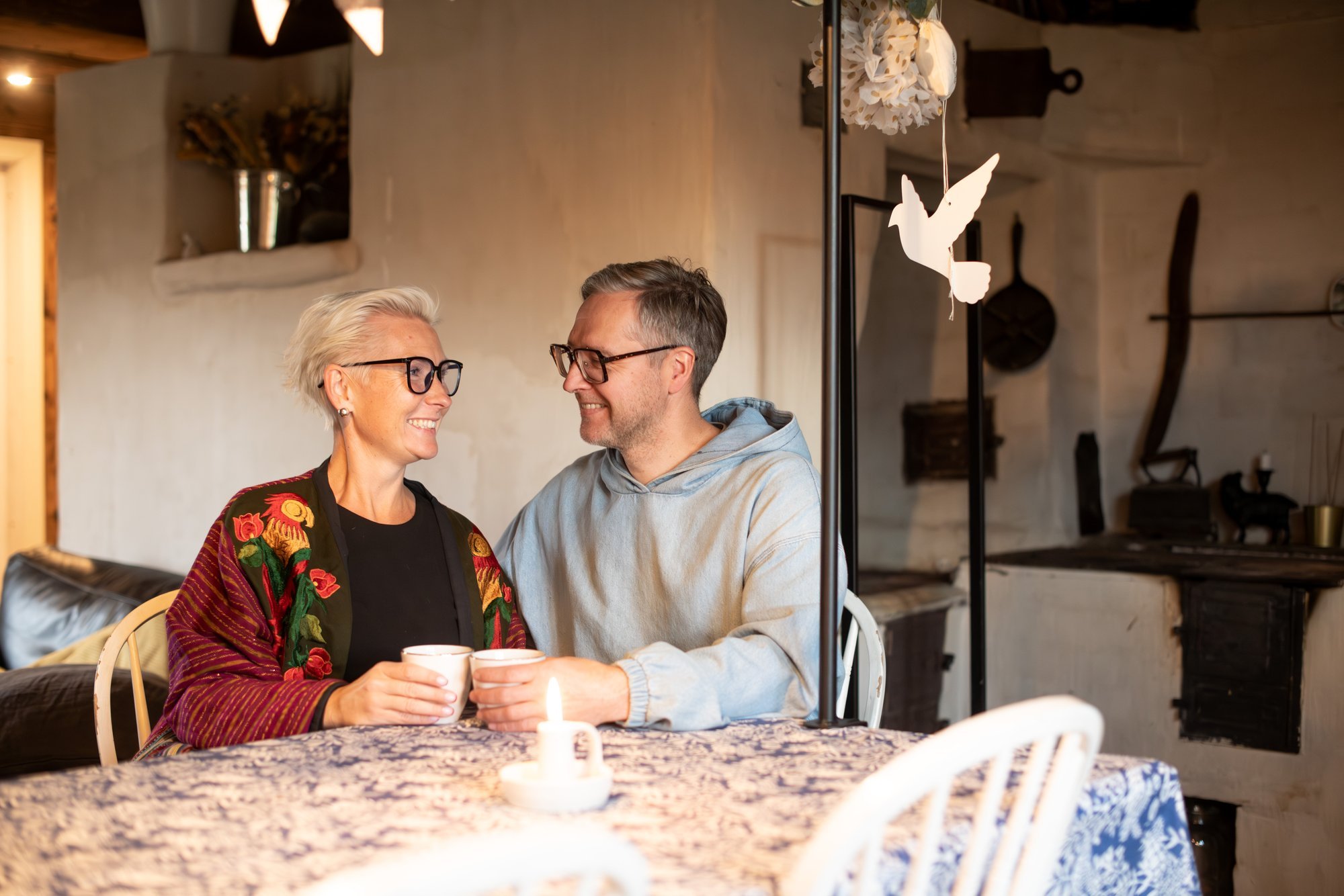 ÜLEVAADE | Veronika Portsmuthi ja Eero Reinu õdus Läänemaa maakodu. „Igal pühapäeval on siit raske ära minna“