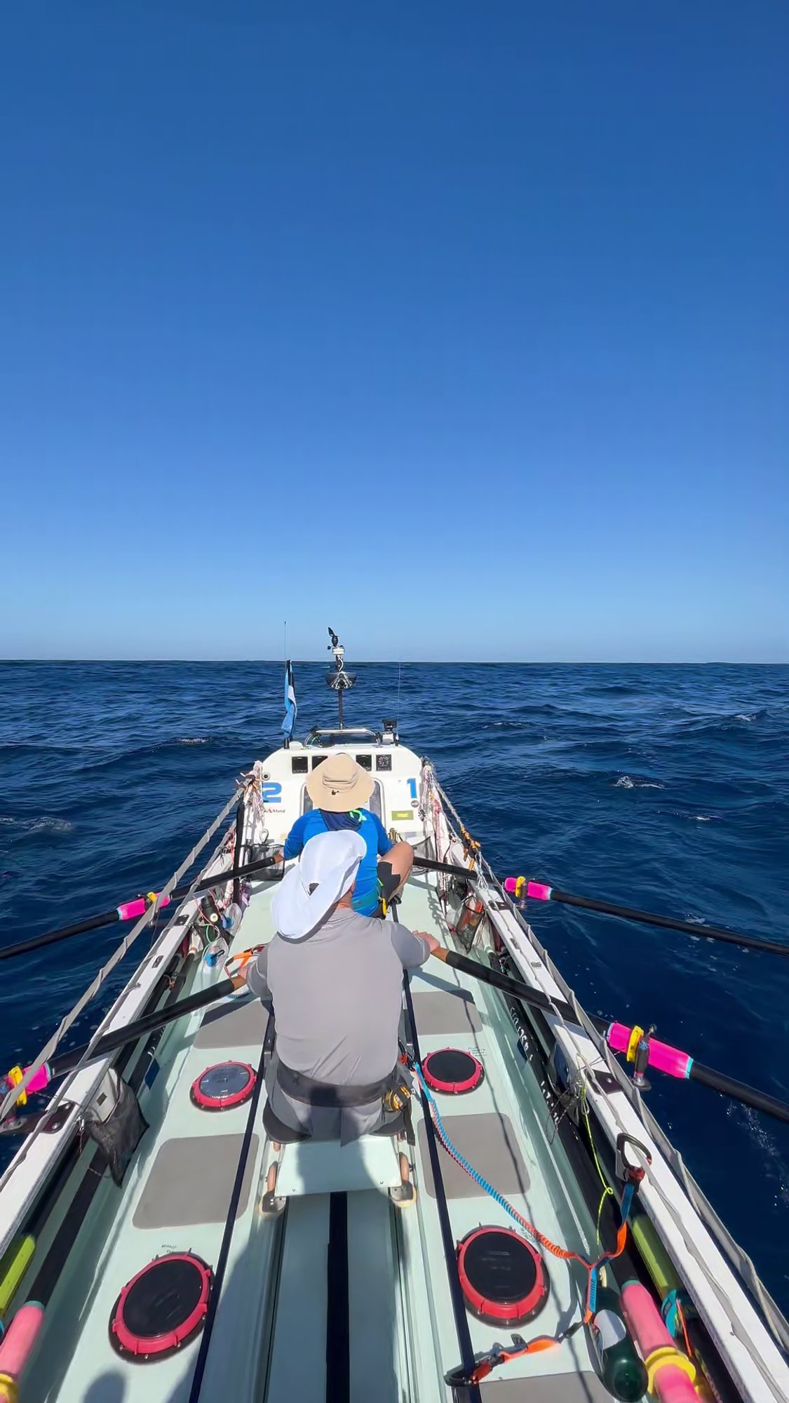 VIDEOD ja BLOGI | 39 päeva ja üle 5000 kilomeetri. Atlandi ookeanil sõudnud eestlased jõudsid tagasi mandrile