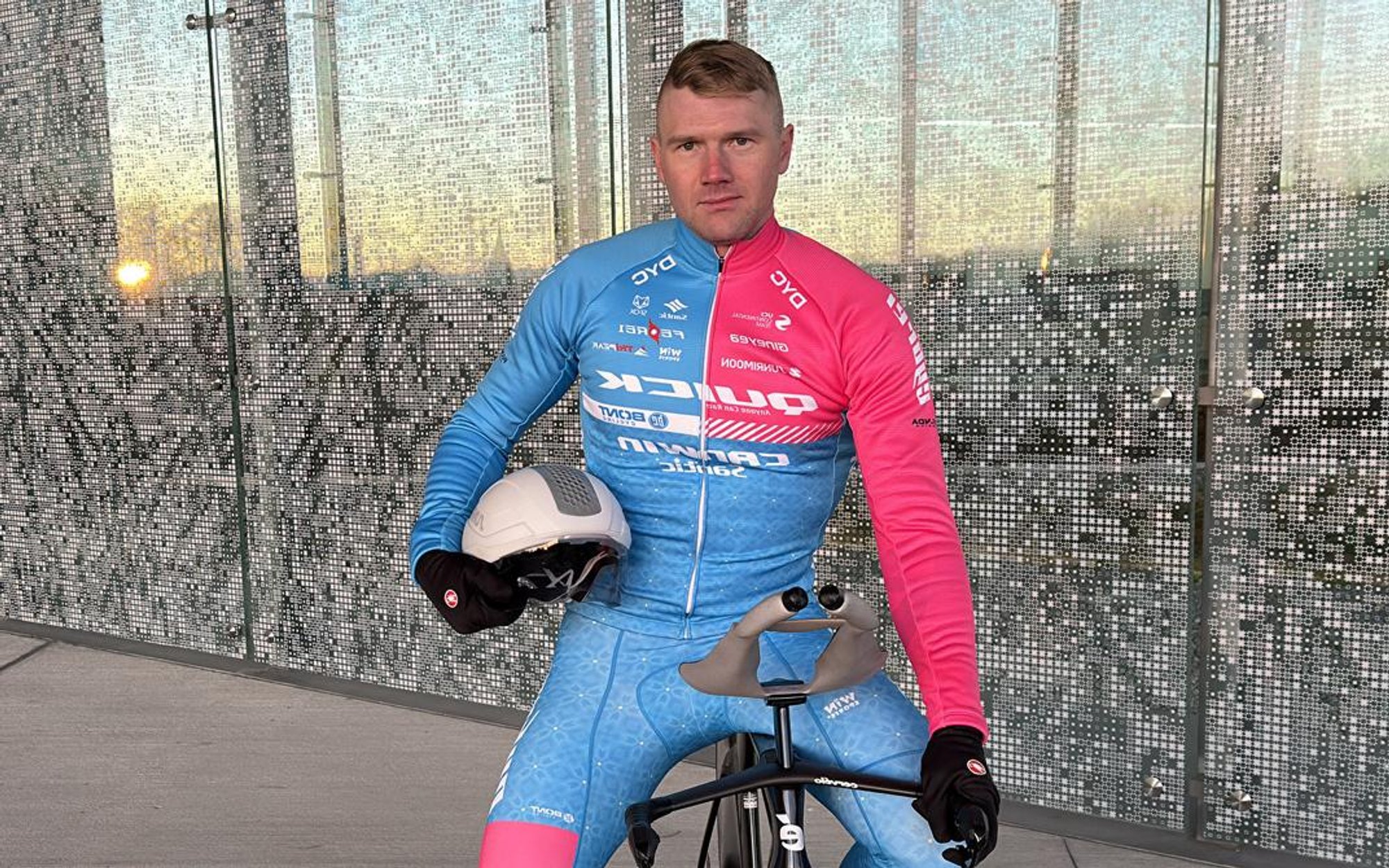 Ulmeliste numbritega Eesti rattur sõlmis 34-aastaselt oma esimese profilepingu