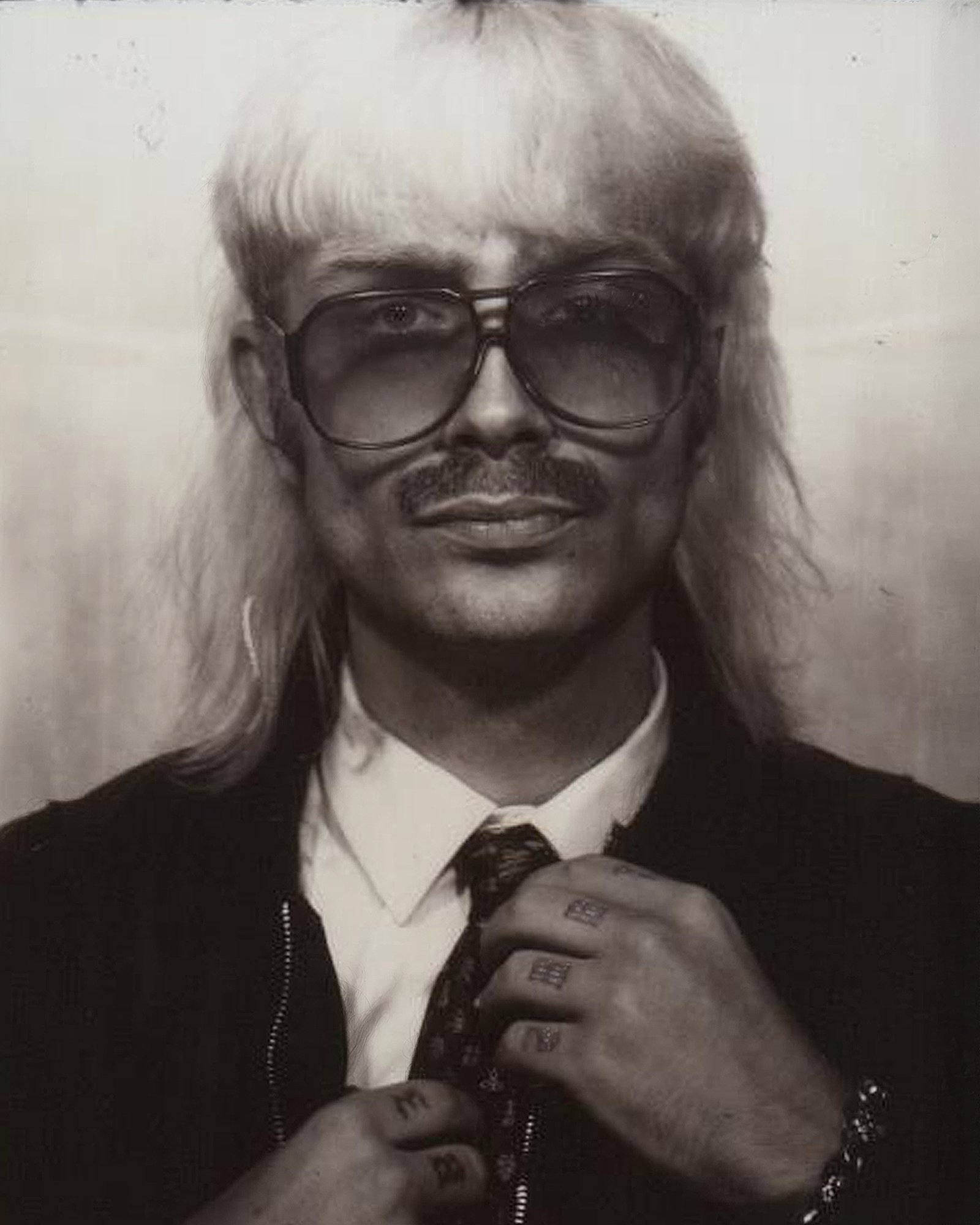 „Europapa!“ Hollandi vägevaim veidrik Joost Klein jõuab pöörase sõuga Tallinnasse