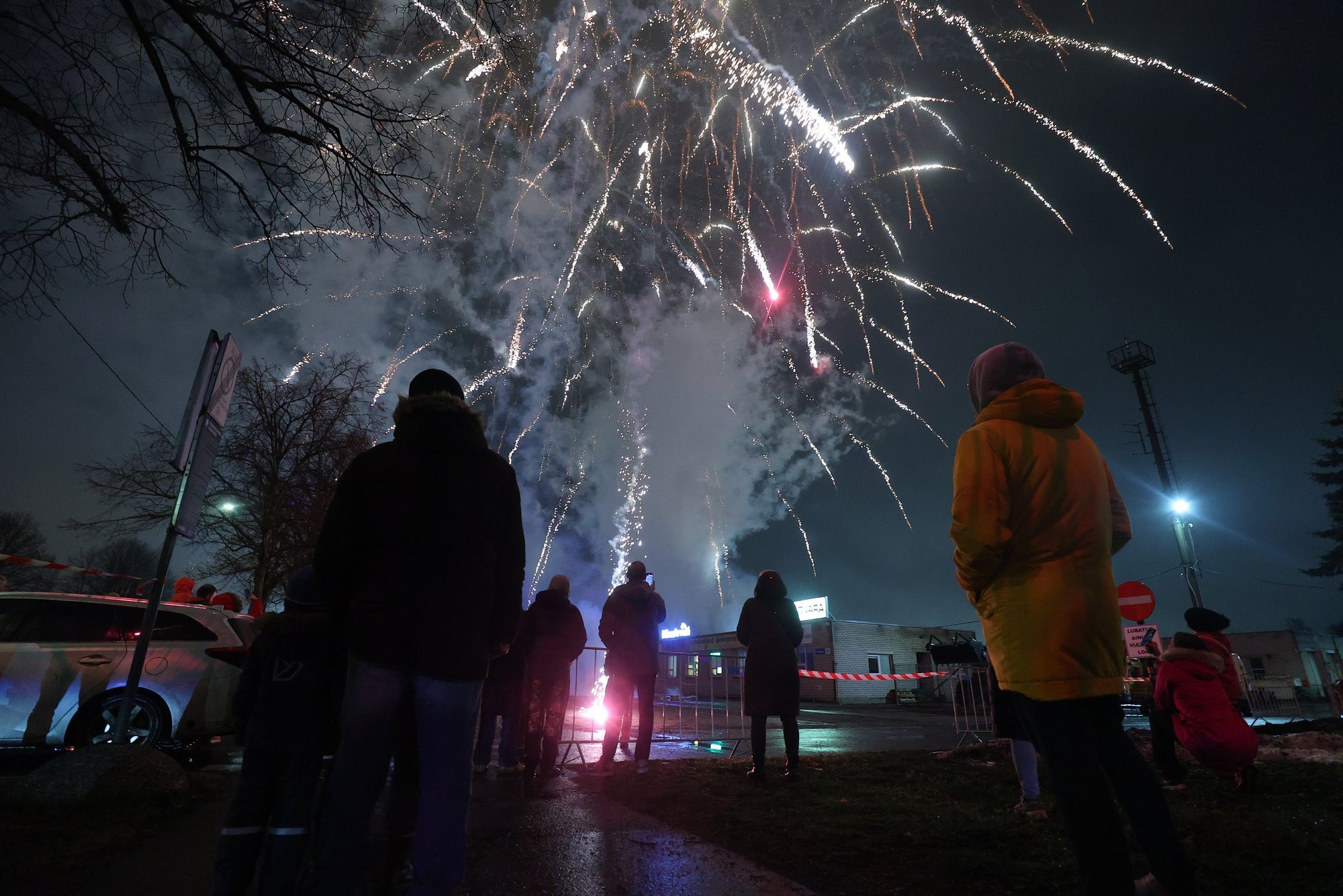 Pürotehnika põhjustab paksu pahandust. Näiteks hiljuti lasi üks laps endale raketi näkku