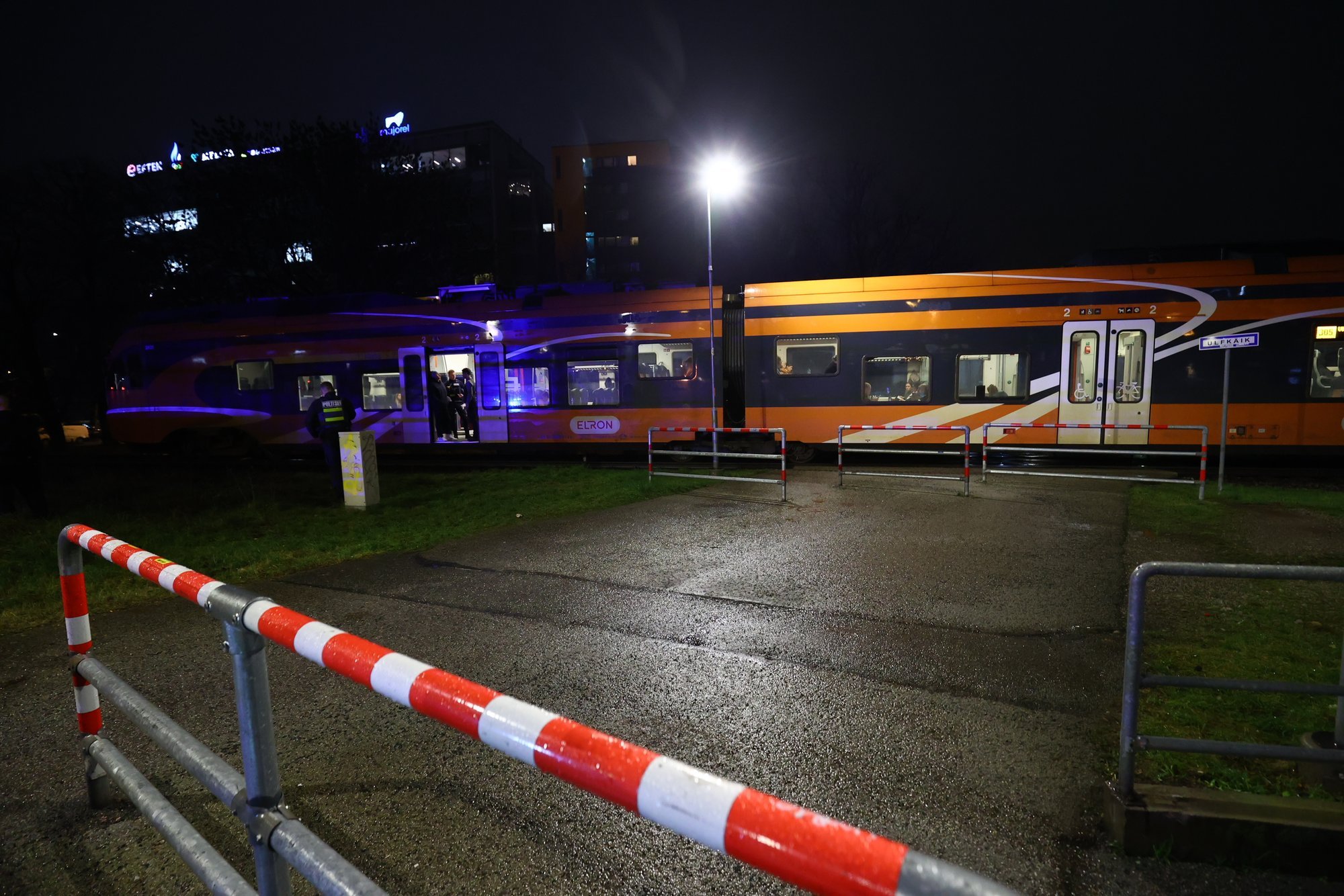 FOTOD | Tallinnas Kitsekülas sai 14-aastane poiss reisirongilt löögi