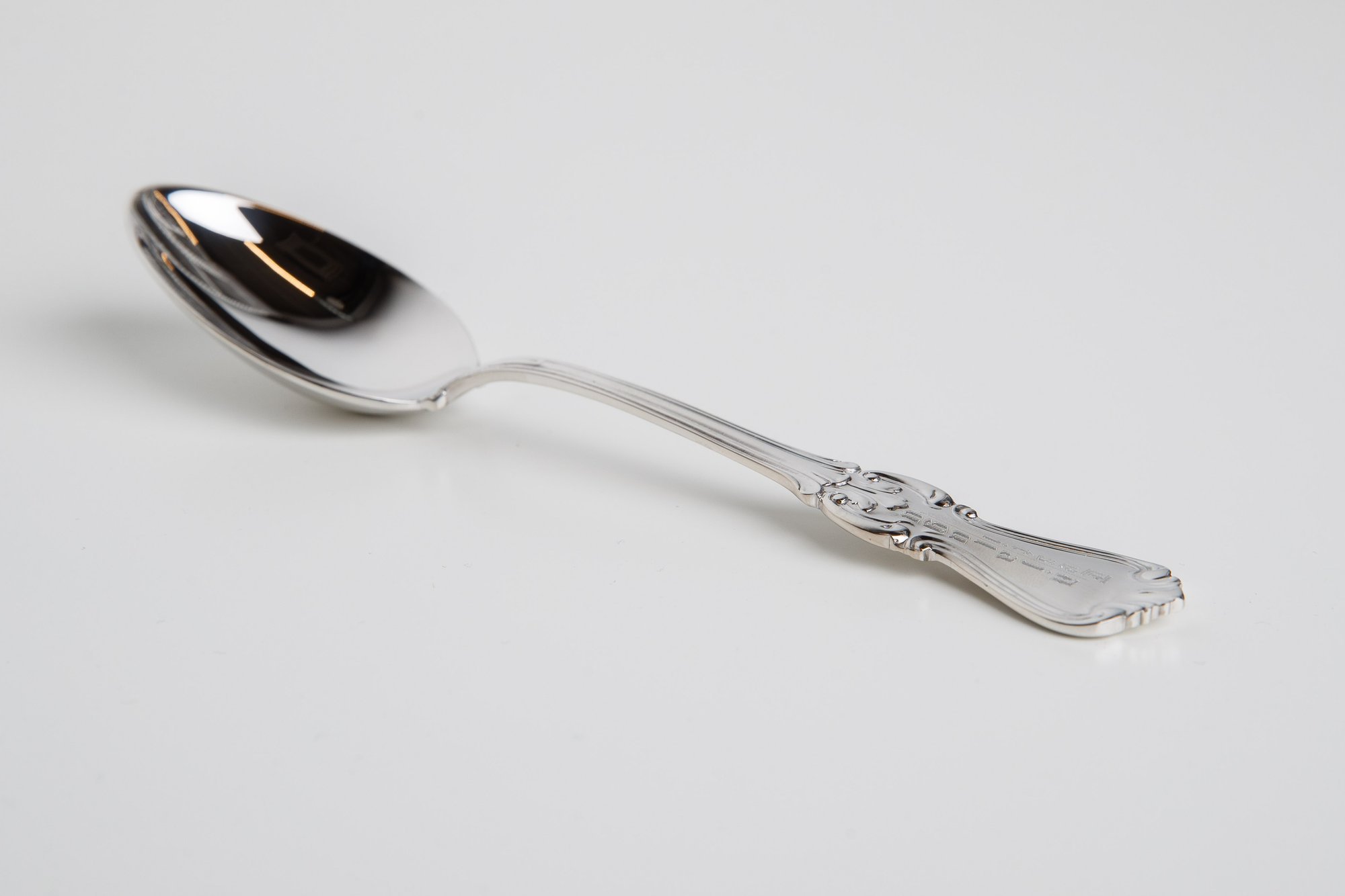 Tallinna vangla kinnipeetav neelas alla lusika