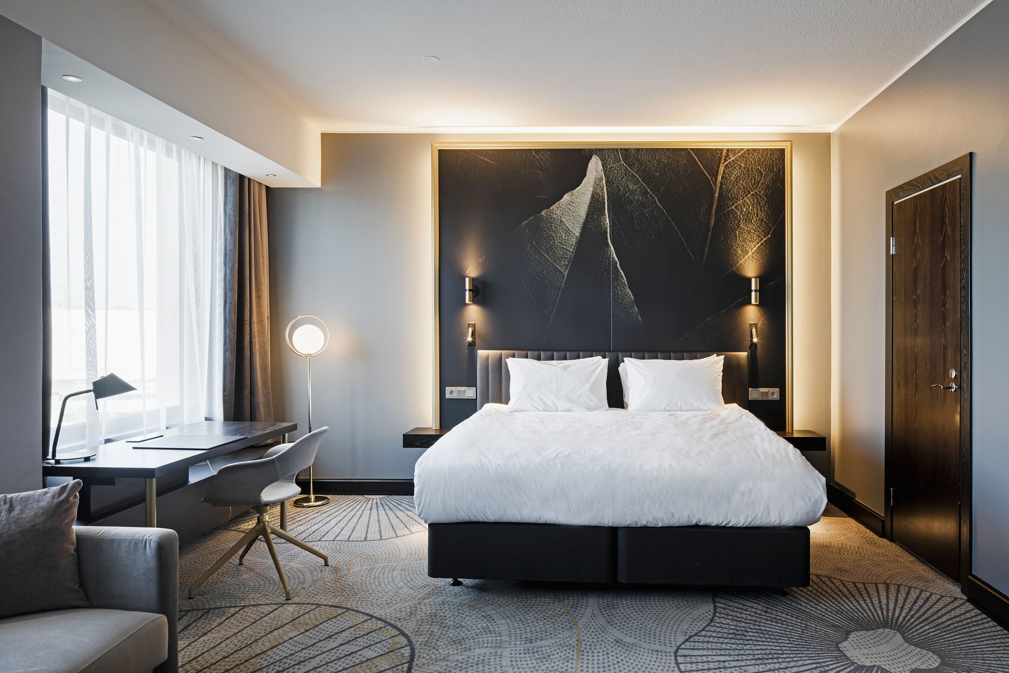 Eestis arendatud broneerimissüsteemi tabas andmeleke, varastati hulga klientide andmeid