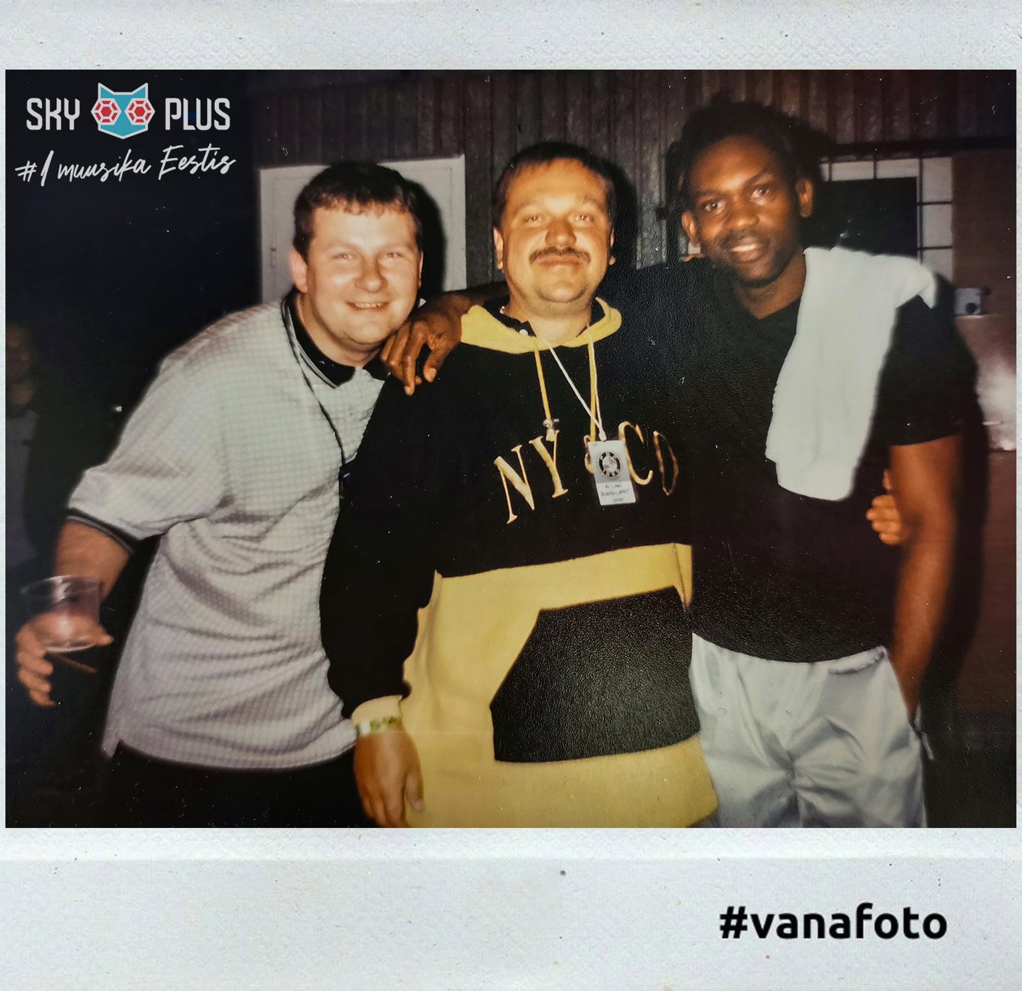 KROONIKA ARHIIVIST | 90ndate üks kuumimaid diskoreid Alari Kivisaar: käis tõsine mürtsu ja kärtsu täis pillerkaar, mida on tänagi lahe meenutada