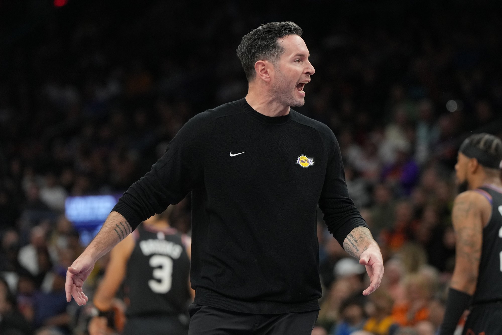 Lakersi peatreener kritiseeris teravalt mängijaid: olime kohutav tiim. Meid ei huvita piisavalt, et olla profid