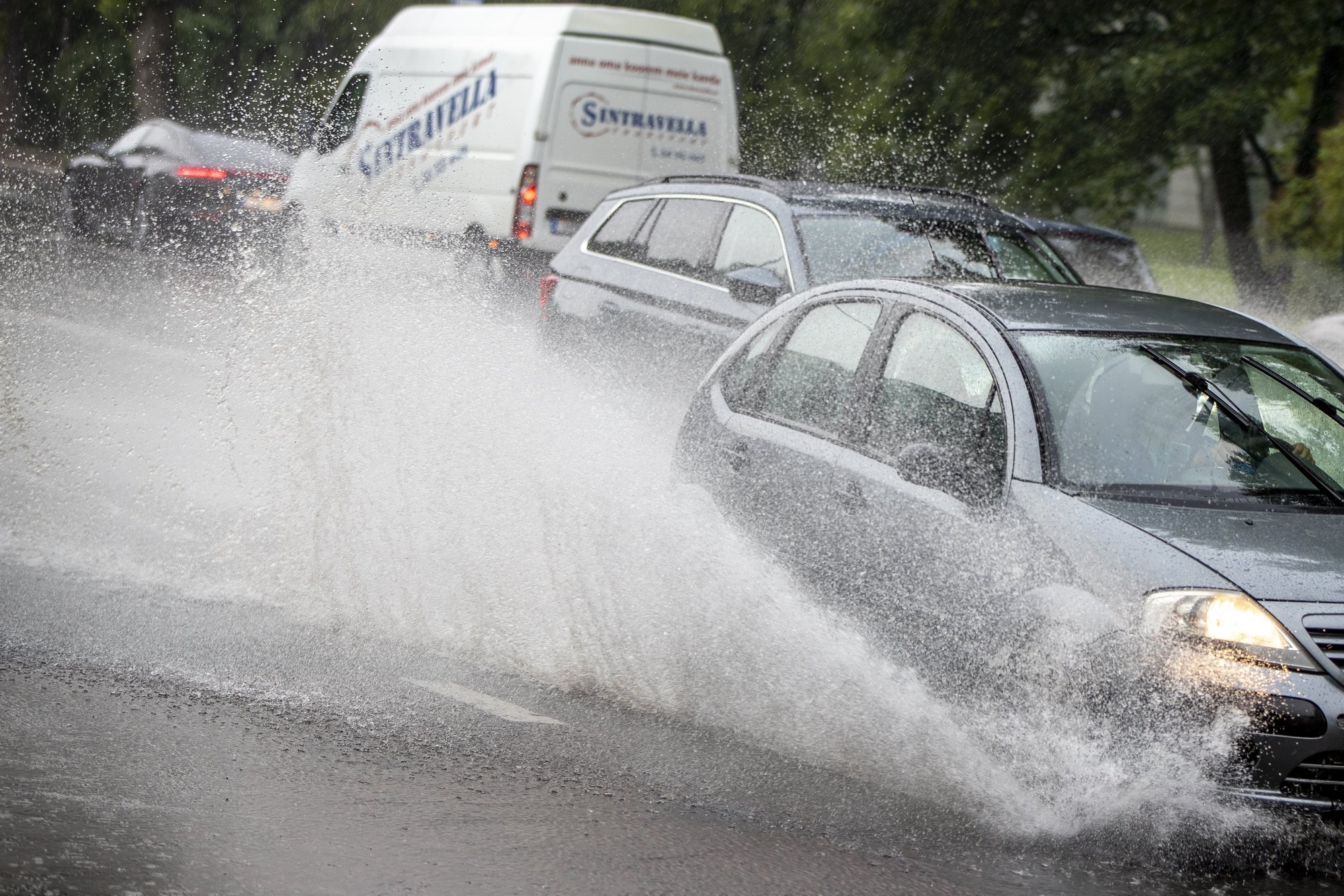 ILMATEADE | Tugevad vihmasajud on vallutanud Eesti