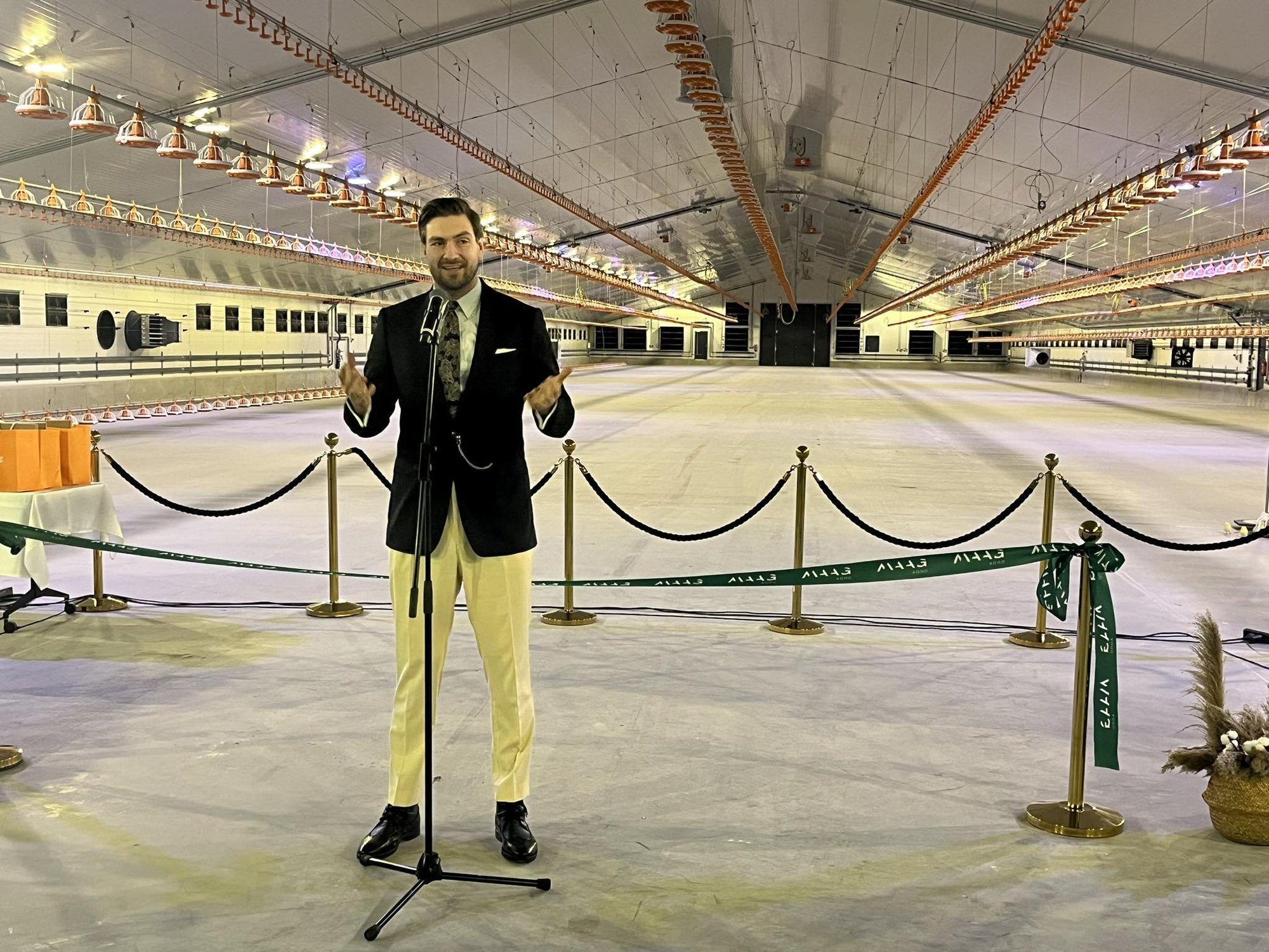 Lääne-Virumaal avati Eesti kõige kaasaegsem kanala, kus toodetakse aastas üle miljoni broileri