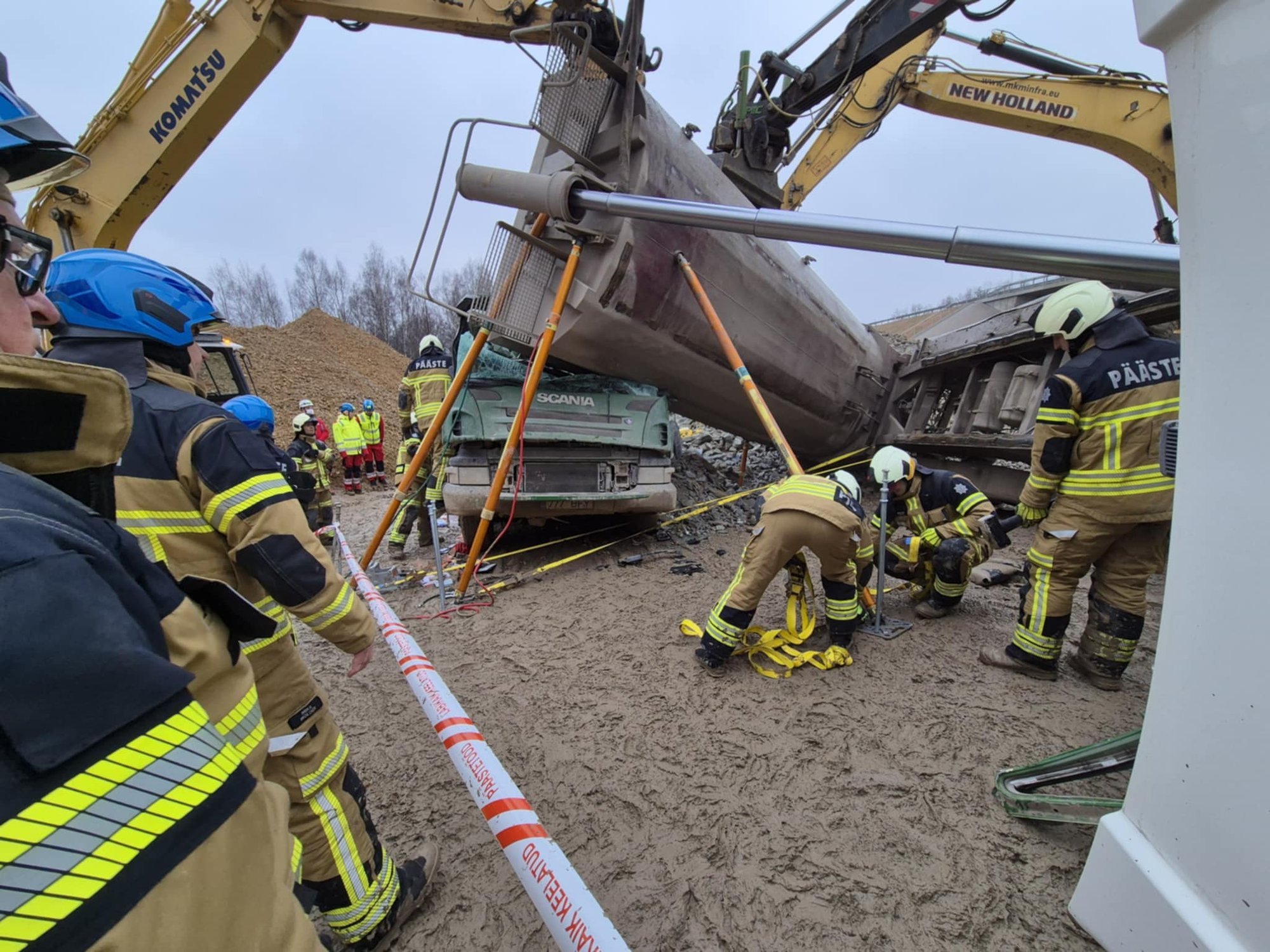 FOTOD | Rail Baltica ehitusel juhtus raske tööõnnetus