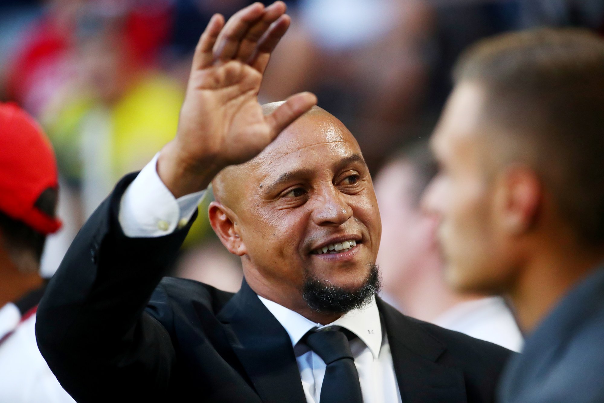 Jalgpallilegend Roberto Carlos sattus südameprobleemidega haiglasse, operatsioonil esines komplikatsioone