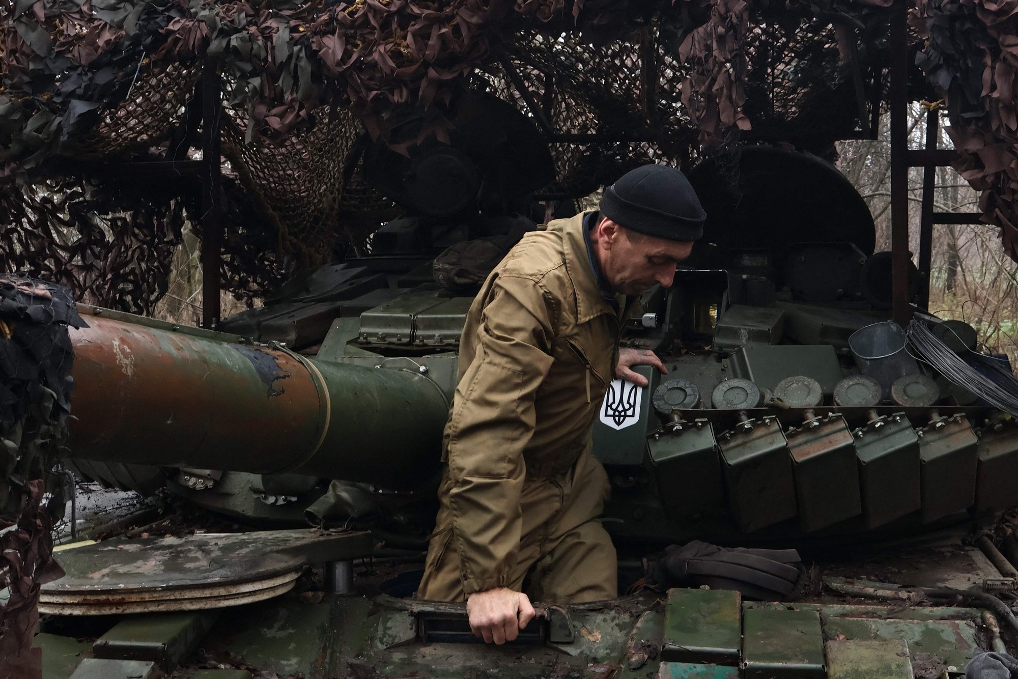 SÕJARAPORT | Teet Kalmus: Ukraina sõdurid Donbassis keelduksid täitmast käsku lahkuda rindepositsioonilt, et see Venemaale üle anda