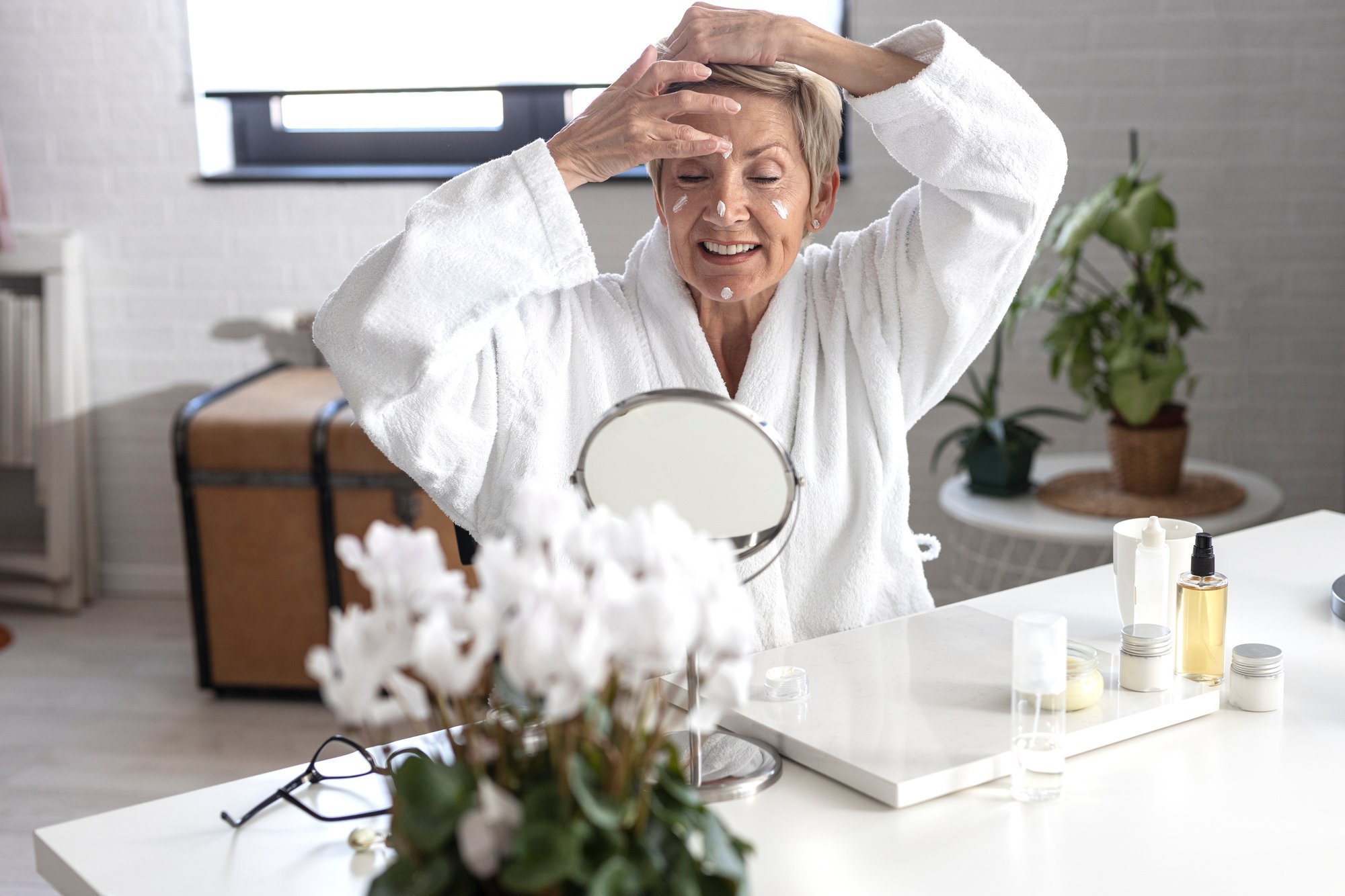 Tahad olla 60 ja omada pingul ning säravat nahka! Alusta selle eest hoolt kandmisega juba aastaid varem