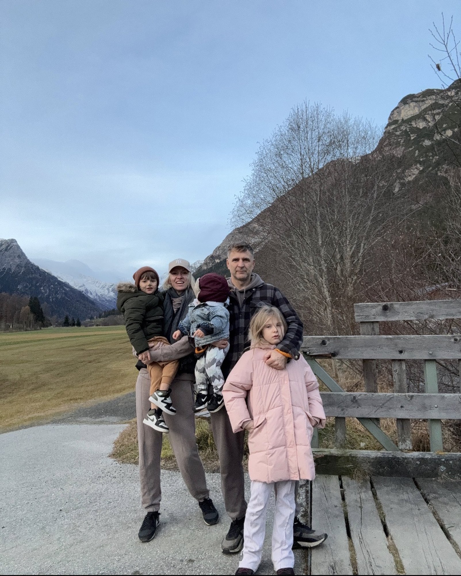 FOTOD | Vahva perereis! Anni ja Tomi Rahula seiklesid koos lastega Euroopas