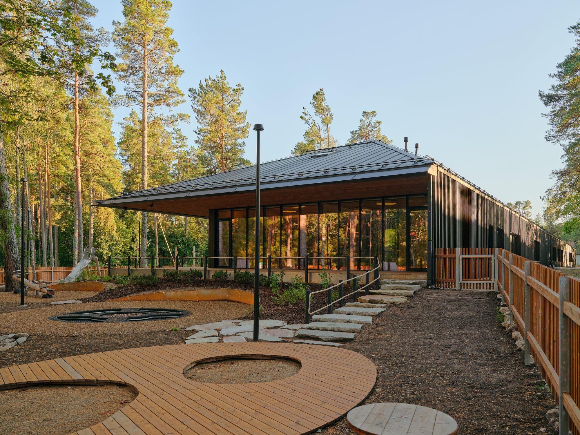 Eesti puitarhitektuur kogub julgust ja mastaapi