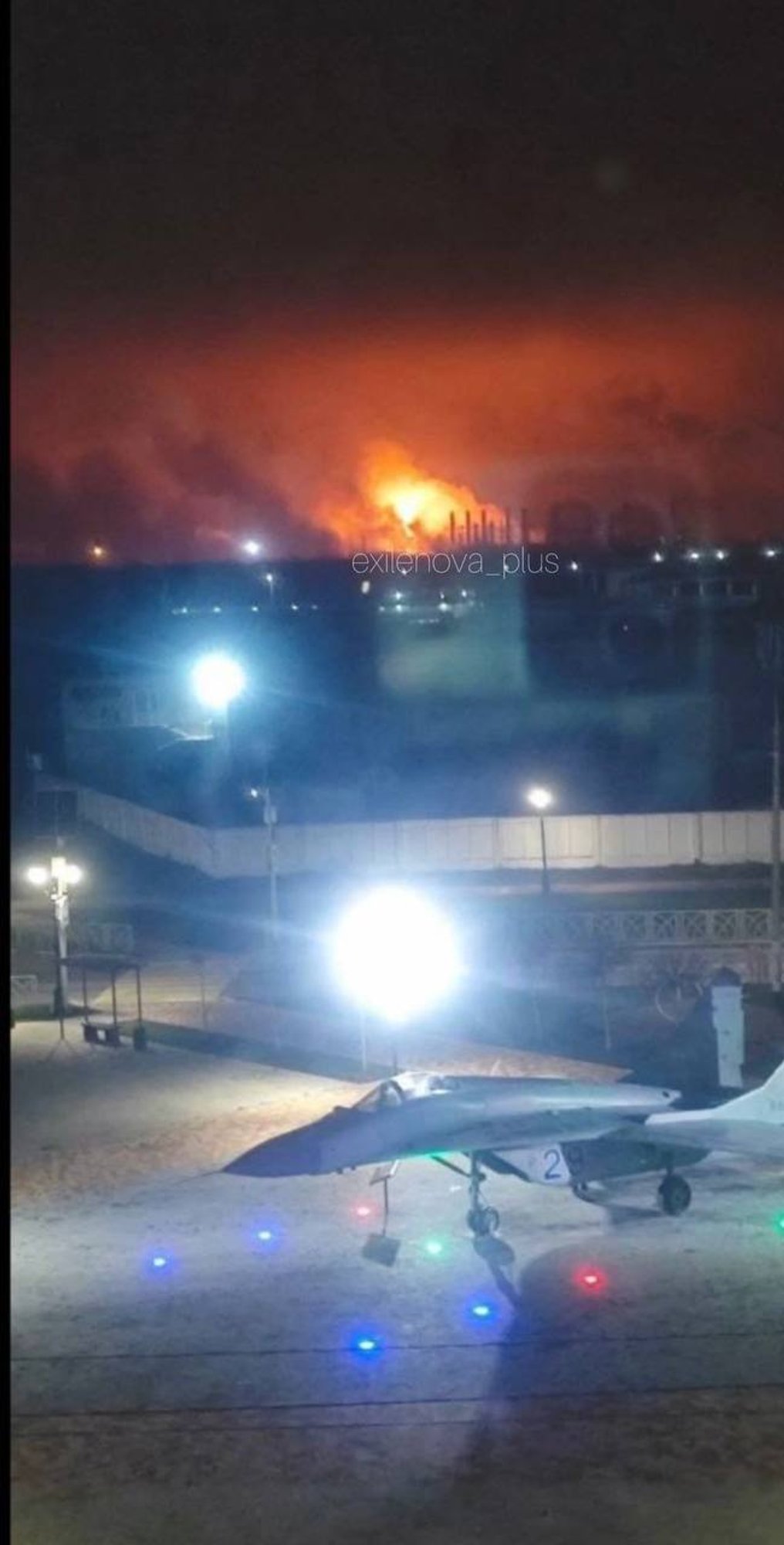 Venemaal kostusid öösel plahvatused. Stavropoli krais põleb keemiatehas