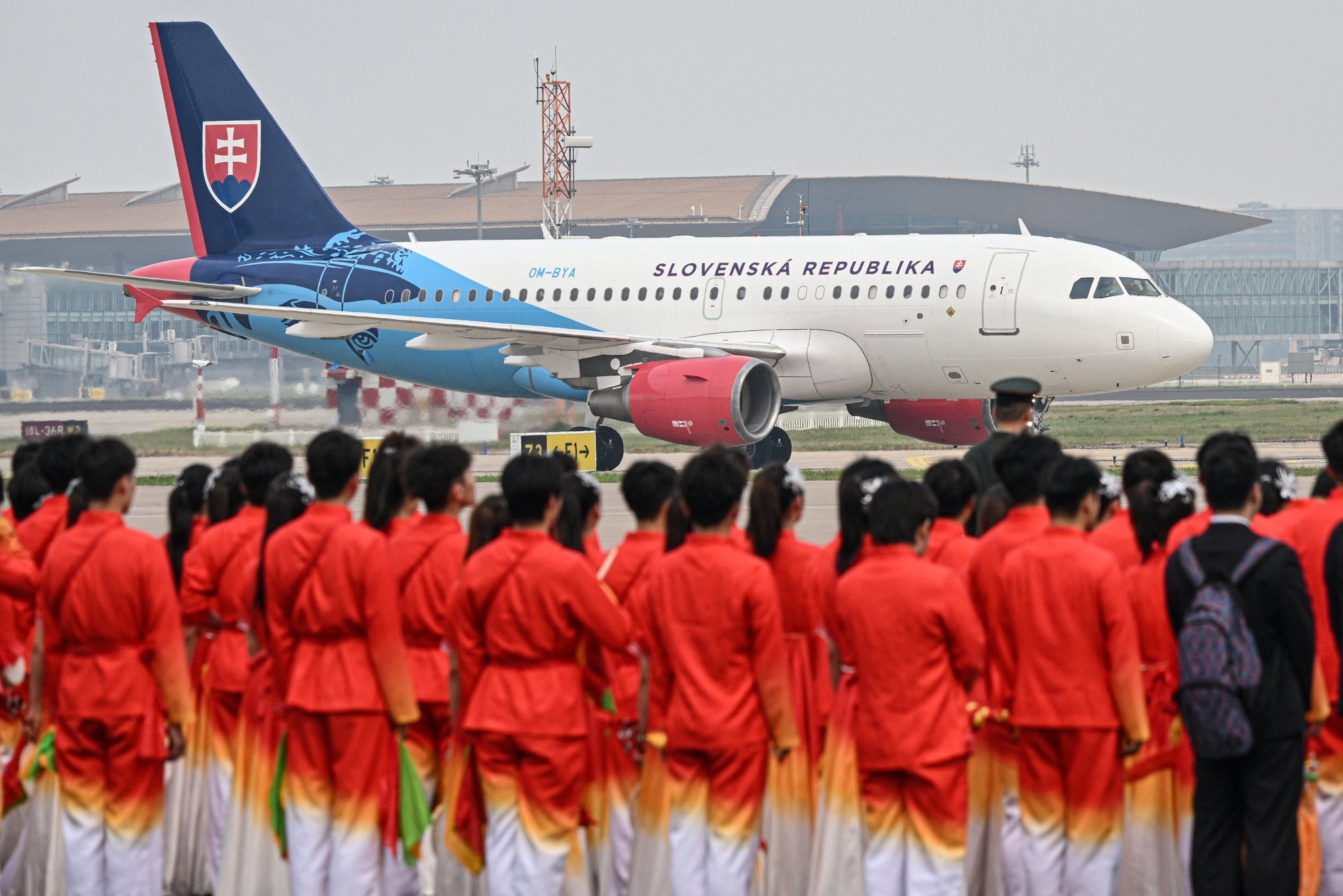 Slovakkia peaminister Fico kurtis, et tema lennuk sõideti Brüsseli lennuväljal lennukõlbmatuks