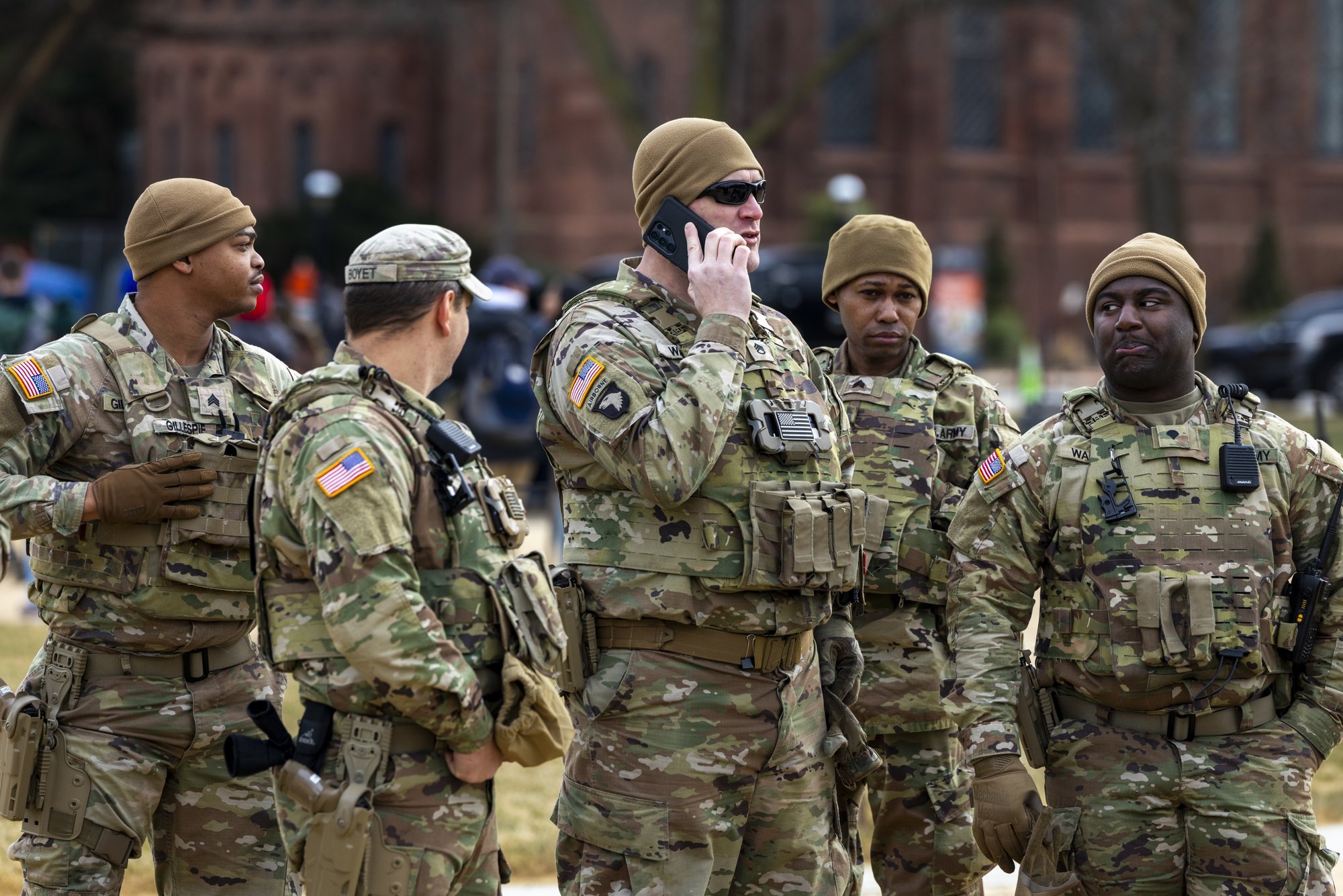 Trumpi föderaalvägede operatsioonid USA linnades on maksma läinud pool miljardit dollarit