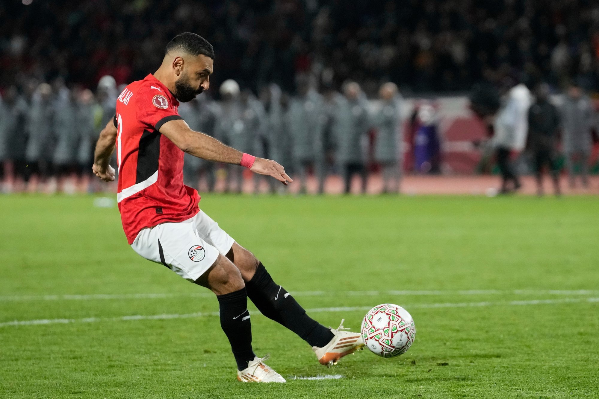 Egiptuse tähed Salah ja Marmoush eksisid pronksimatši penaltiseerias, pühapäeva õhtul selgub Aafrika meister