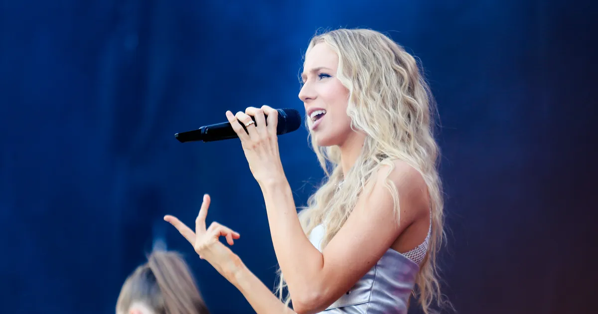 NUNNU VIDEO ⟩ Perepuhkus Šveitsis: Liis Lemsalu jagas südamlikku kaadrit pojast