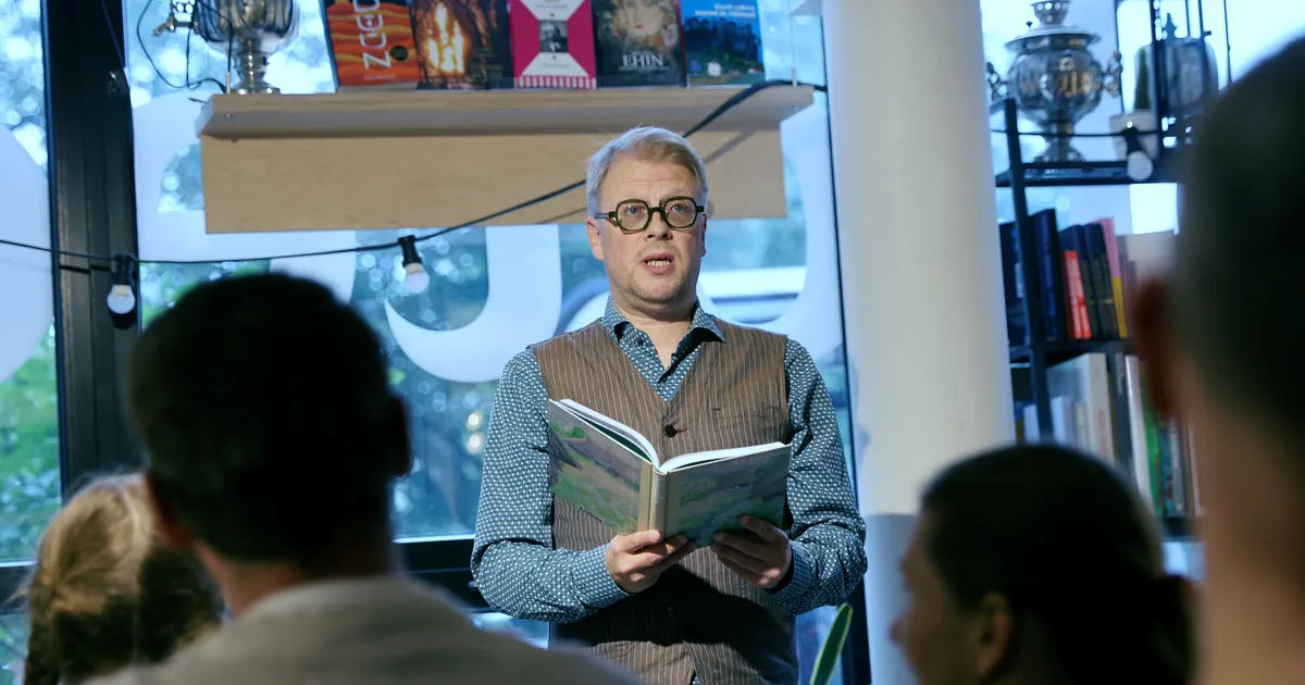 Lugemissoovitus: kuum raamat sõna otseses mõttes