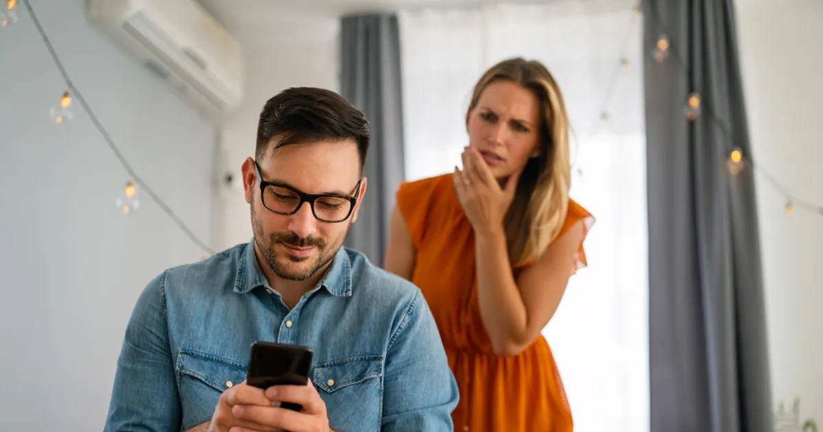 Üks küsimus jõulukingituste kohta paljastas partneri varjatud elu