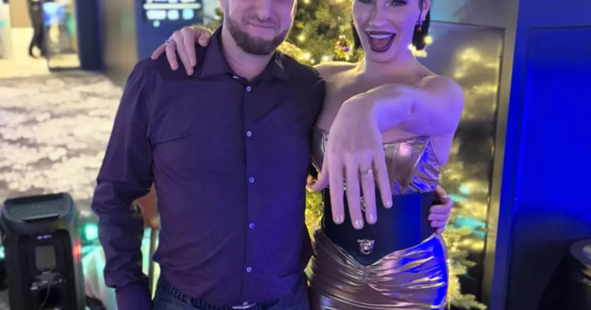 «Näen selles sõrmuses kodutunnet!» Silvia Ilvese kihlatu vihjab, kui palju teemantiga kihlasõrmus maksis