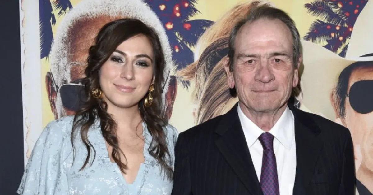 Tommy Lee Jones katkestas vaikimise pärast tütre traagilist surma