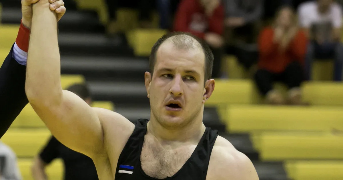 Viljandi elanikke väidetavalt hirmutanud maadleja viidi ravile