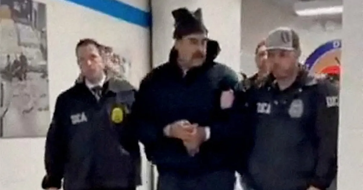 ERKKI BAHOVSKI ⟩ Venezuela pole 2003. aasta Iraak