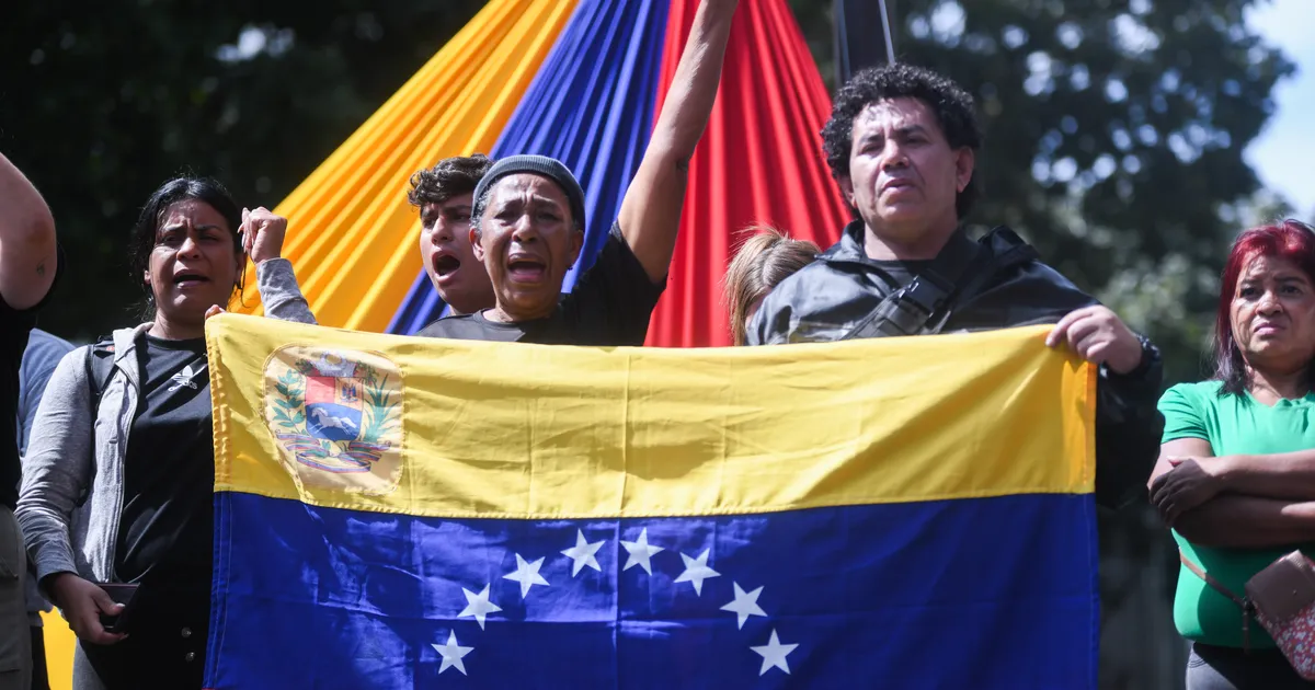 Venezuela pealinna tänavatel on õhk ootusest paks: mis saab edasi?