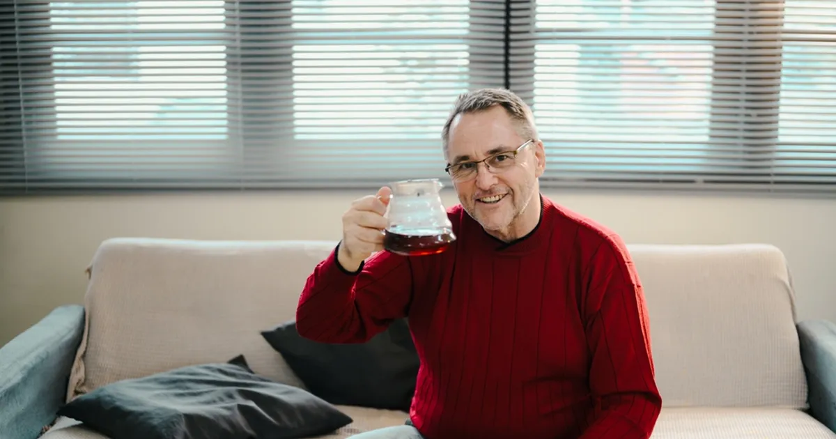 OHOO ⟩ Mees avastas kapist teepaki, mis osutus rahaliselt üllatavalt väärtuslikuks