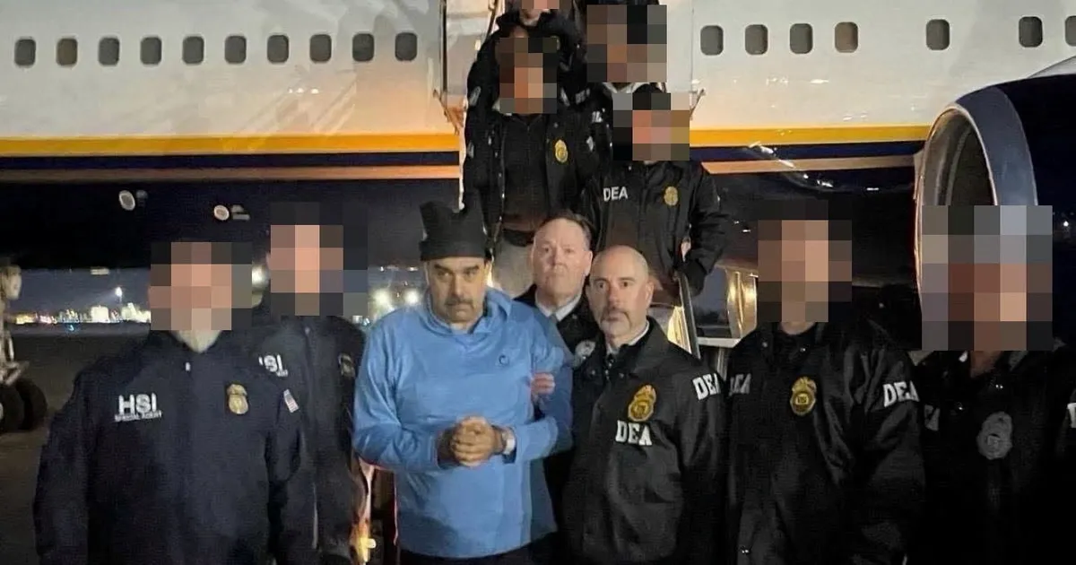 KOHALIK VAADE ⟩ Maduro tulevikust võib anda aimu tema New Yorgi vanglakaaslaste saatus