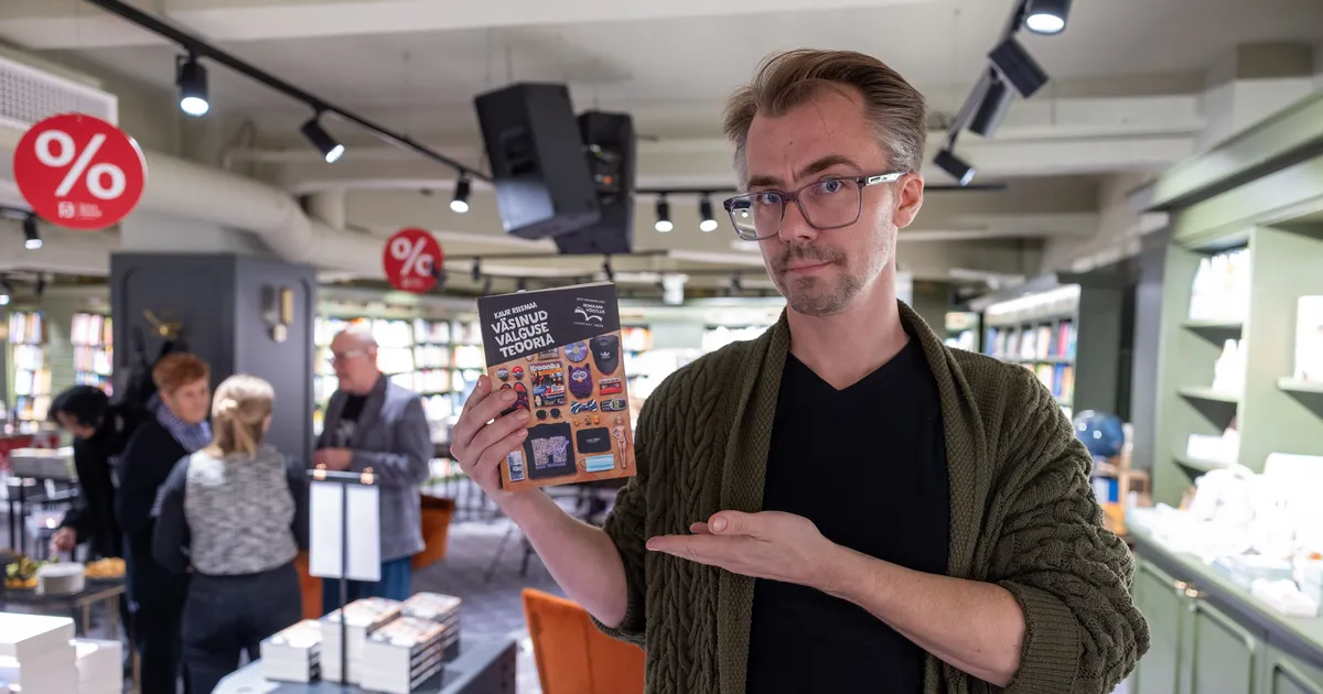 VIDEO ⟩ Kaur Riismaa soovitab oma romaani. «Sest see raamat on lihtsalt nii kohutavalt hea!»