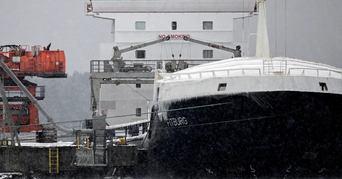 Soome arestis sidekaablit kahjustanud Fitburgi, kuid tollil laevale etteheiteid pole